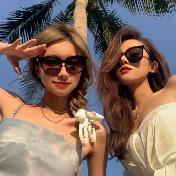 无名战士的漆皮靴